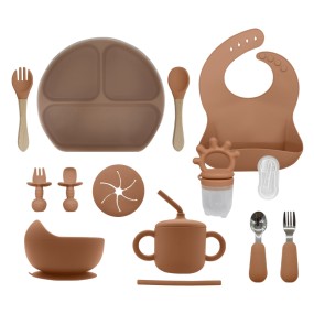 Custom Professional Toddler Anti-Slip Suction Snack Cup Bib Non-Toxic Children Dining Tableware Baby Silicone Feeding Set