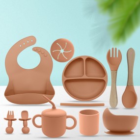 BPA-Free Divided Food Feeding Set Silicone Baby Tableware Children's Dinner Suction Set Baby Silicone Tableware Plate Bowl Set with Bib