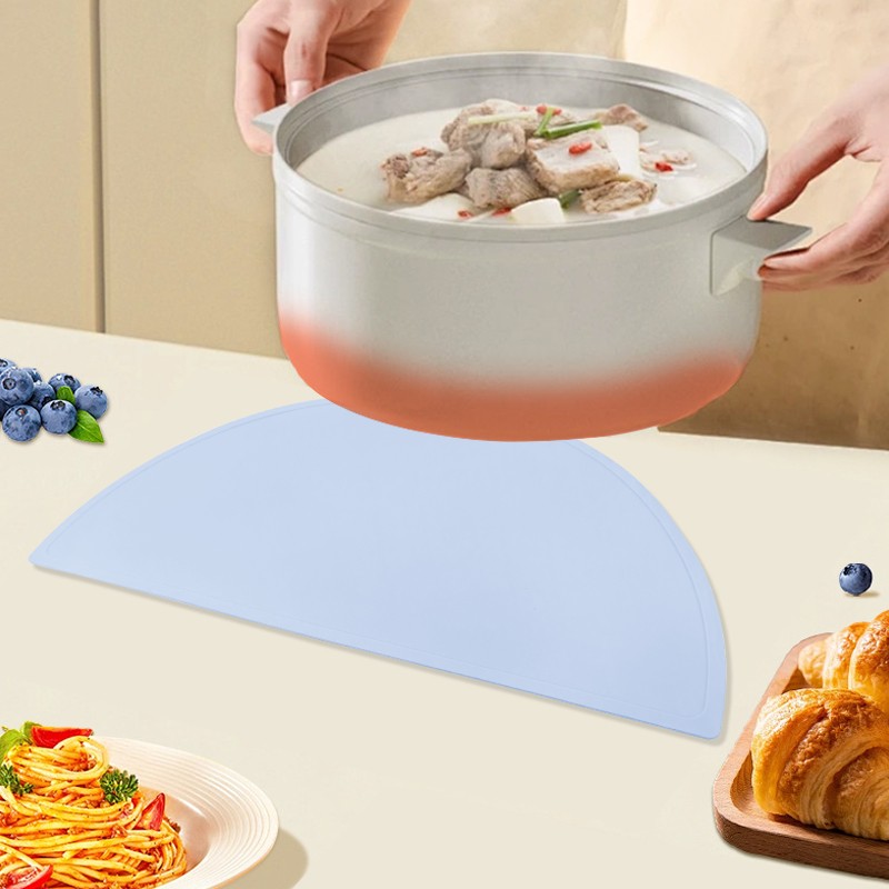 Wholesale Eco-Friendly Children Waterproof Silicone Table Mat Reusable Anti-Slip BPA-Free Semi-Circle Baby Feeding Placemat
