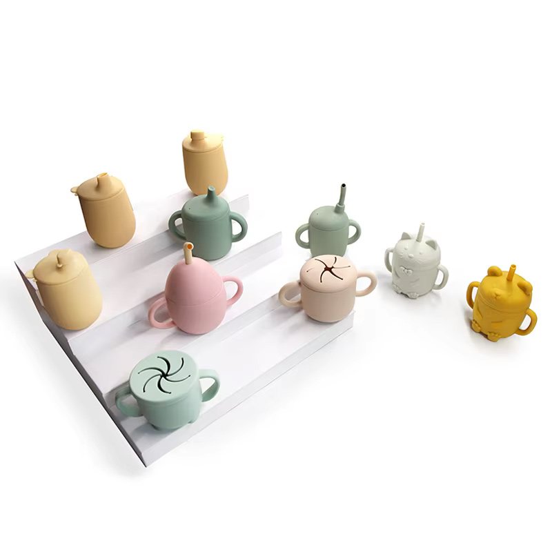 Custom Printed Silicone Cup Reusable Food Grade Water Drink Straw Cup for Sale