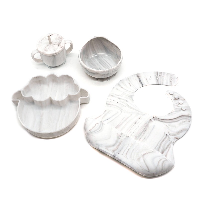 Custom Color OEM/ODM Animal Print Pattern Manual Silicone BPA Free Medium Flow Large Baby Bottle Gift Set Baby Feeding