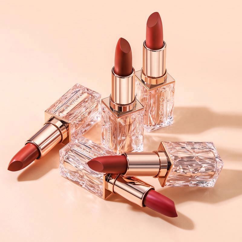 Long-lasting With Logo and Custom Box Best Kiss Proof Matte Lipstick Wholesale