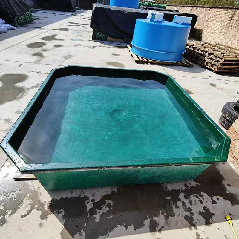 Fiberglass Fish Tank Factory - Custom Molding with Window