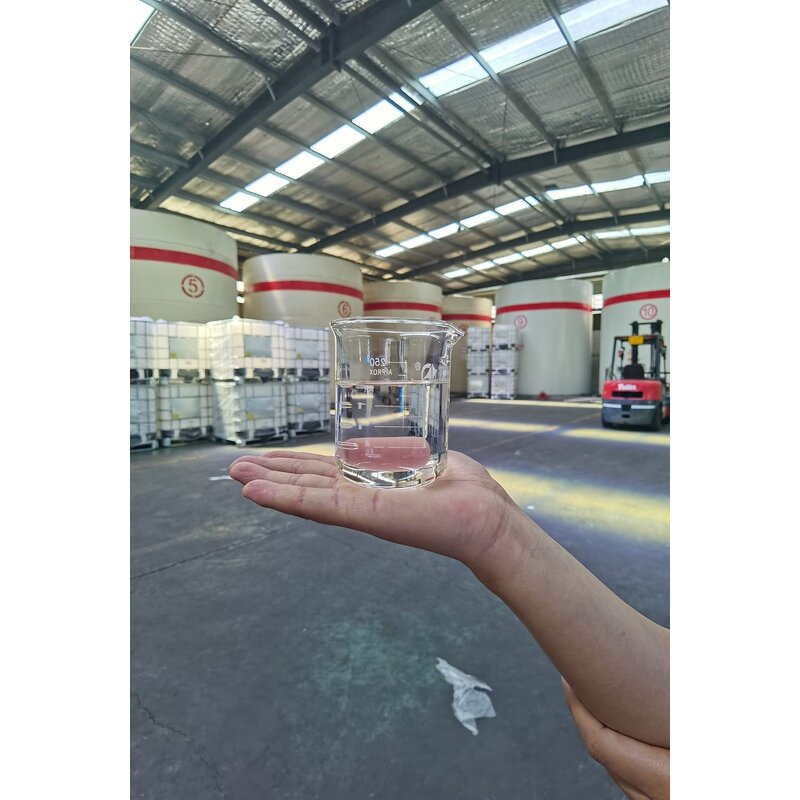 White Mineral Oil Factory - Cosmetic Grade 99% CAS 8012-95-1