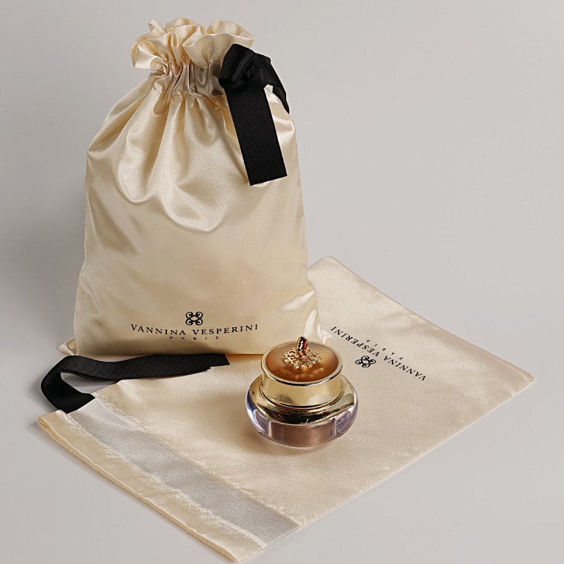 Wholesale Customized Silk Satin Drawstring Pouch Bag with Silk Screen Logo for Beauty & Personal Care Products