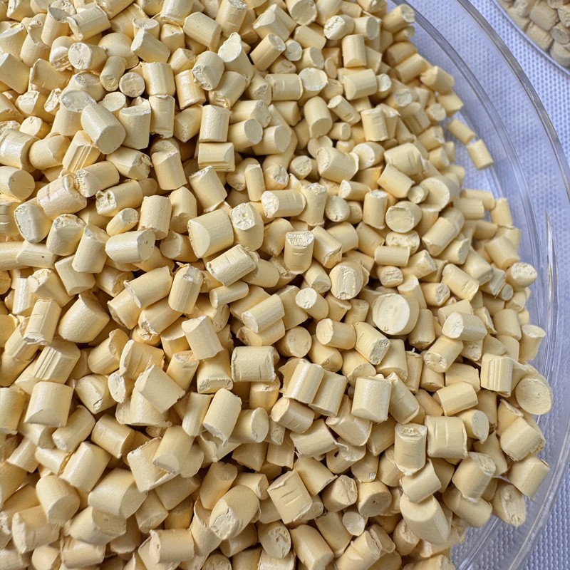 Yellow Masterbatch Manufacturer - Production General Color Light Yellow
