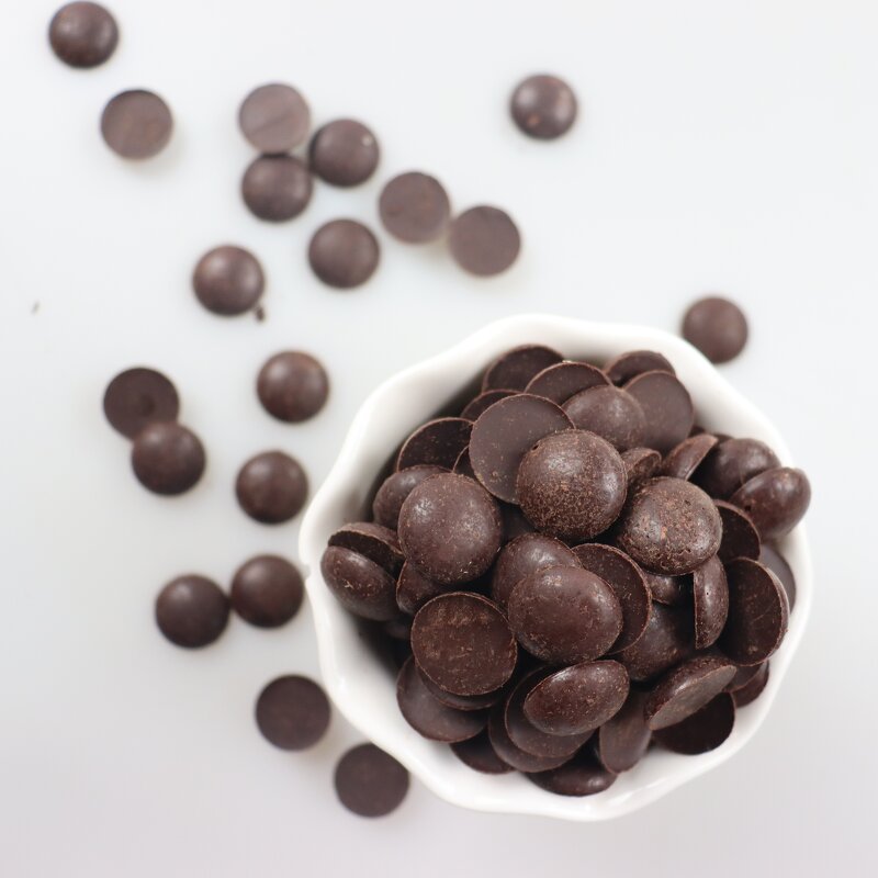 Button Chocolate Supplier - White Dark Chocolate for Baking Cookies Wholesale