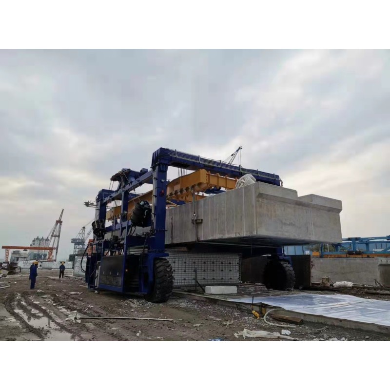 Port Mobile Crane Manufacturer - Straddle Carrier for Containers