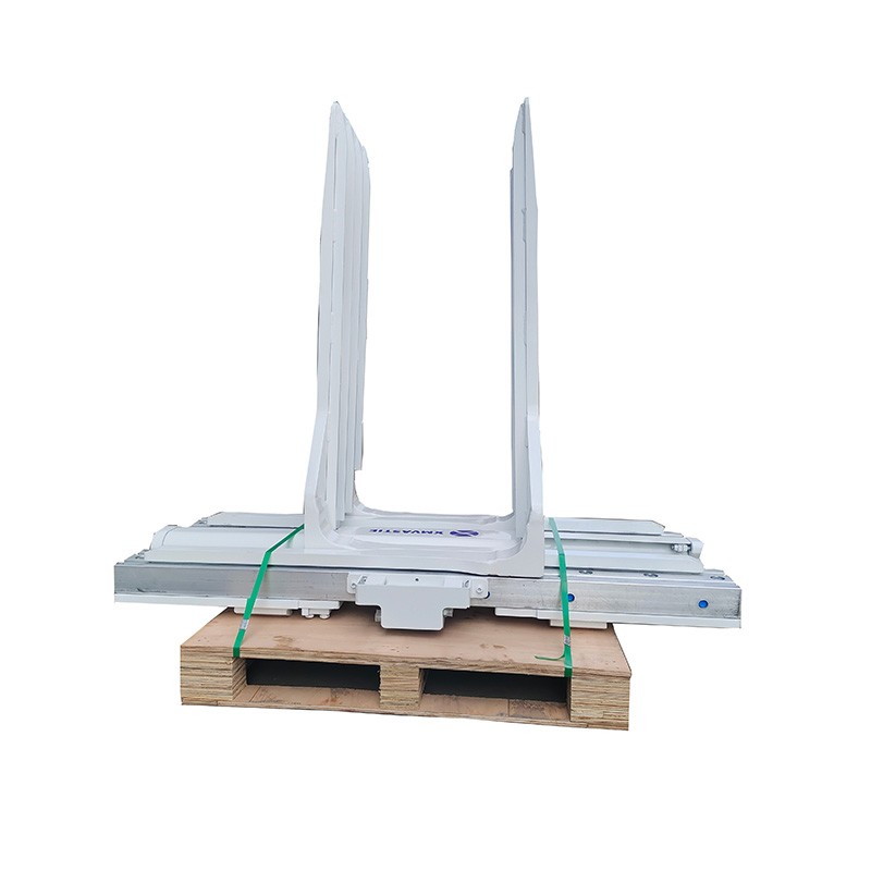 Bale Clamp Attachment Manufacturer - with Side Shift or Rotator Function