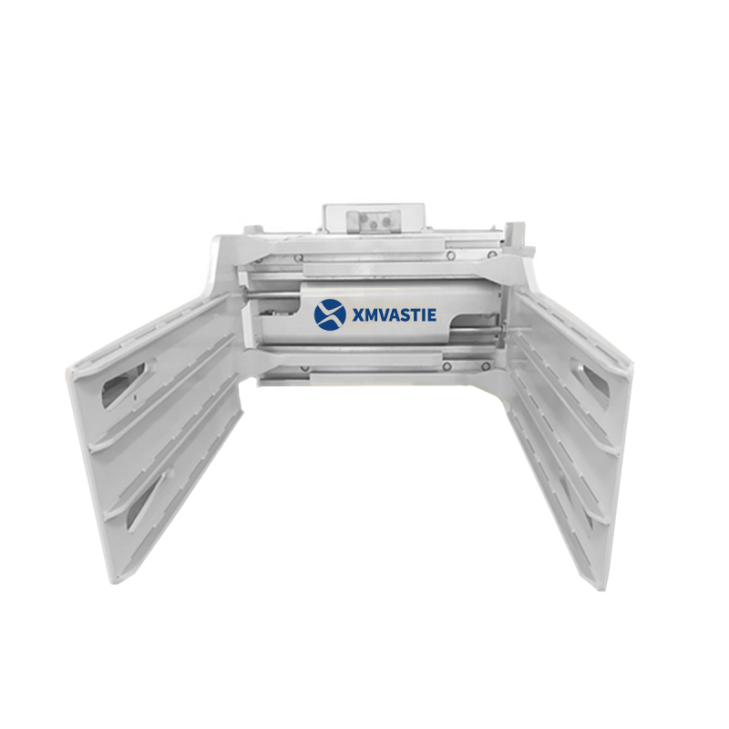 Bale Clamp Attachment Manufacturer - Forklift Attachment Factory Direct