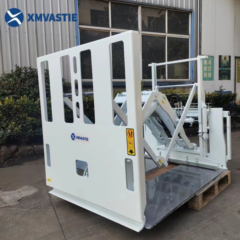 Forklift Attachment Supplier - Bale Clamp