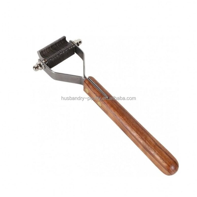 Horse Shedding Comb Manufacturer - 14 Blade Wood Handle