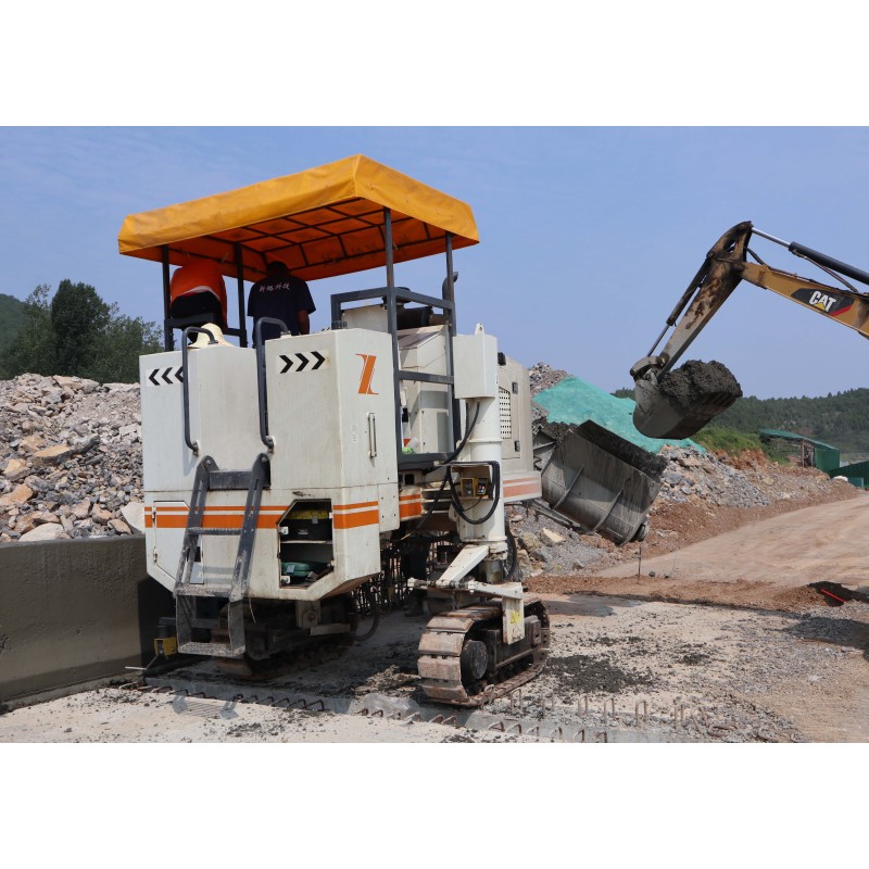 Curb Slipform Machine Manufacturer - Kerb Stone Making Machine