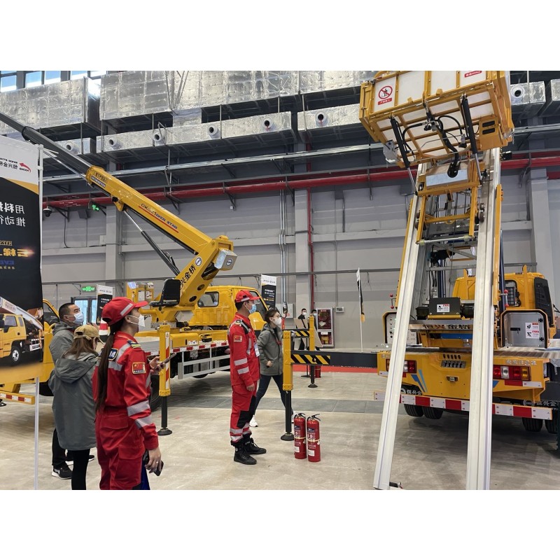 Aerial Ladder Truck Manufacturer - 32m 36m Mobile Sky Ladder