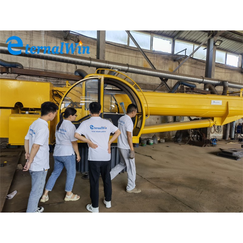 Marine Dock Crane Manufacturer - 12 Ton Hydraulic in Chile