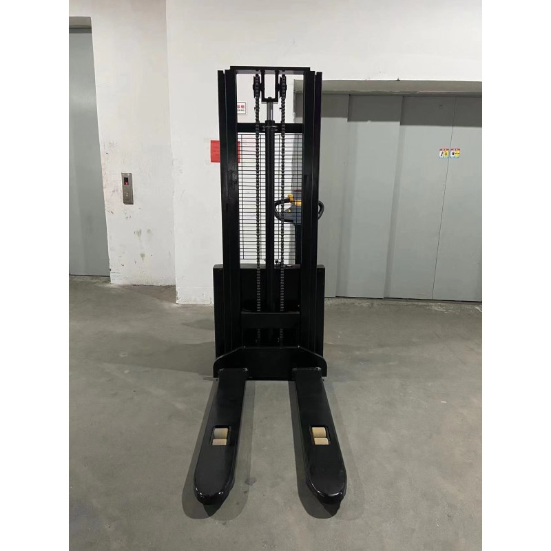 Hydraulic Forklift Factory - Diesel with Tailed Crane