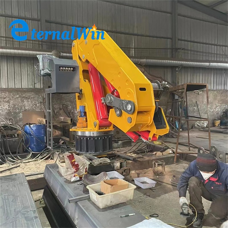 Telescopic Boom Crane Manufacturer - Mounted on Truck Ship