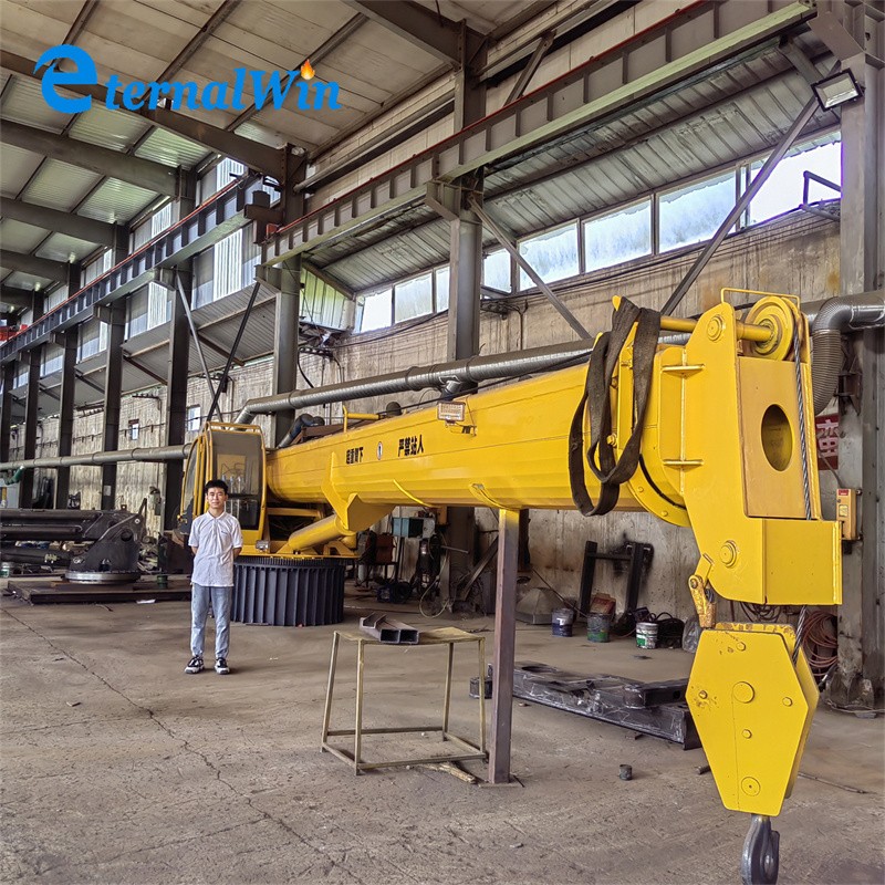 Knuckle Boom Crane Factory - 12 Ton Hydraulic Marine Deck