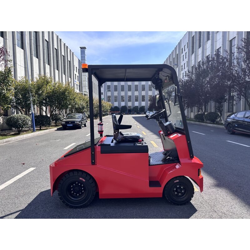 Electric Tow Tractor - 3T 4T with Cab Factory