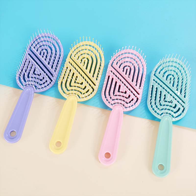 Travel Friendly Breathable Hair Brush With Ergonomic Handle Anti Static Vented Hair Brush for Wet/dry Hair Detangler Brush