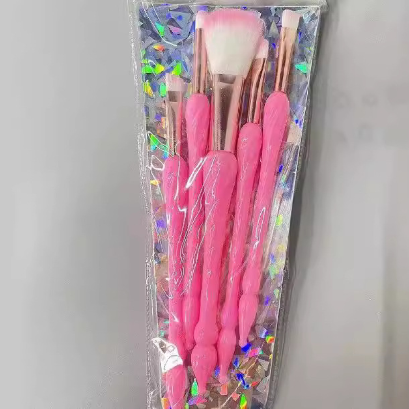 Portable Professional Makeup Brush Set Five Color Synthetic Hair Brushes for Face Lips 5pcs Per Set with Comfortable Handle