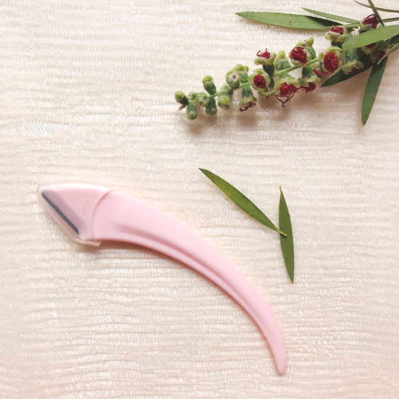 Beginner Beauty Makeup Tool Anti-Scratch Shaving Knife for Meniscus Eyebrow Trimming for Facial Hair Removal Eyebrow Shaping