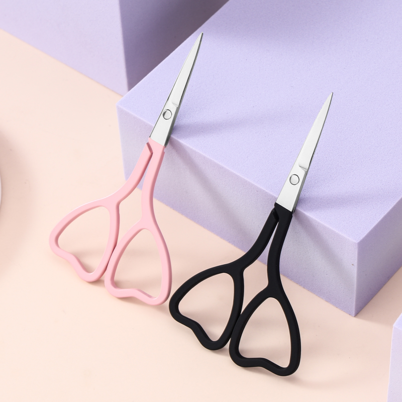 Factory Direct Sale Stainless Steel Makeup Scissors Heart-Shaped Eyebrow False Eyelash Pointed Spray Paint Embroidery Scissors
