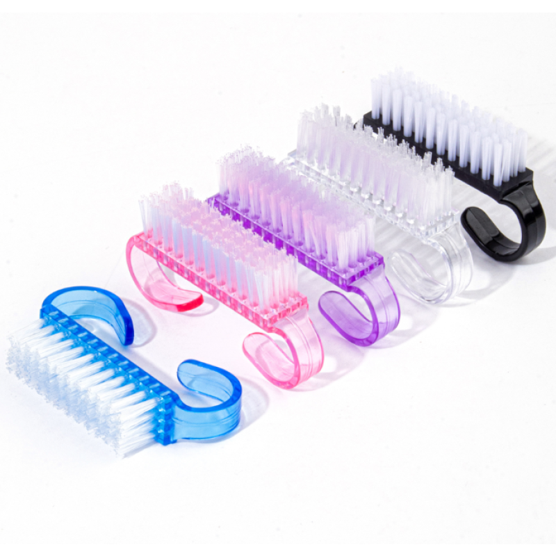 High Quality Mini Nail Dust Brush Soft Plastic Manicure Cleaning Tool Wholesale Beauty Design Accessory for Salon Use Flat