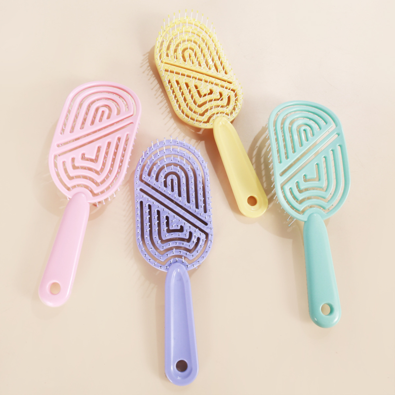 Travel Friendly Breathable Hair Brush With Ergonomic Handle Anti Static Vented Hair Brush for Wet/dry Hair Detangler Brush