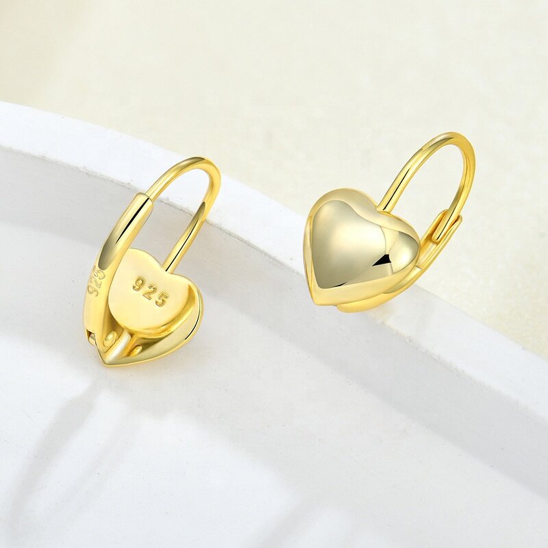 Heart Hoop Earrings - Class Minimalist 14K Gold