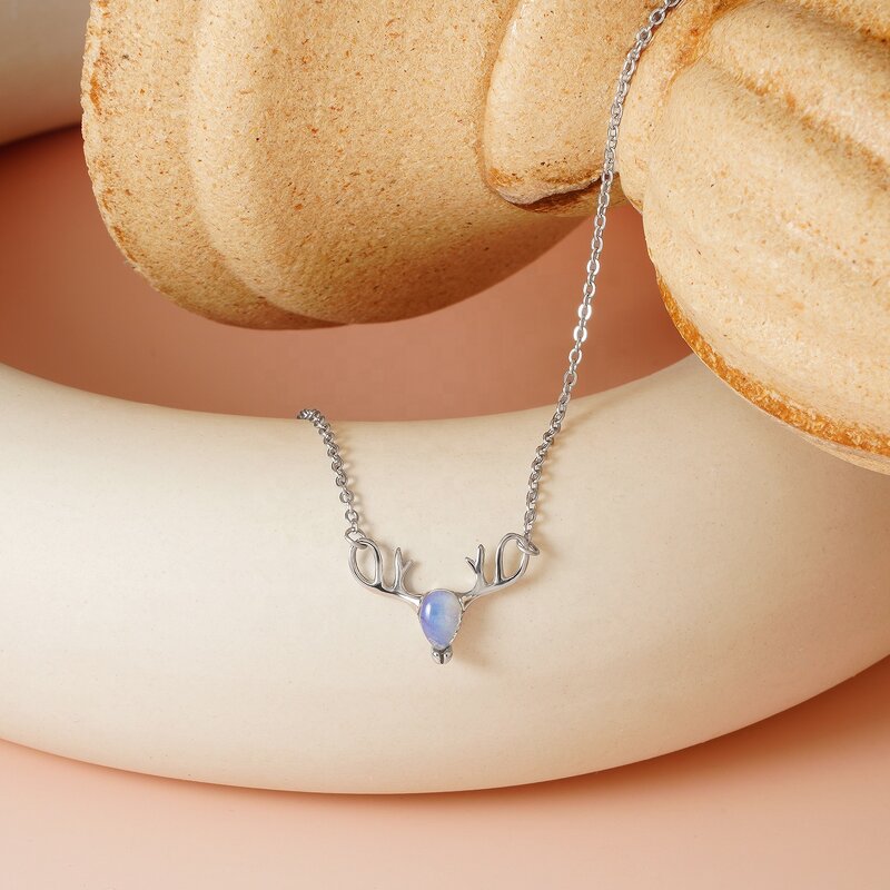 Antler Pendant Necklace - Trendy Animal Design