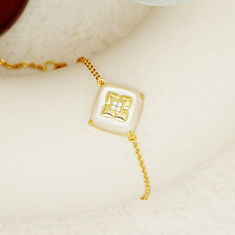 4 Leaf Clover Bracelet - Natural Stone Adjustable