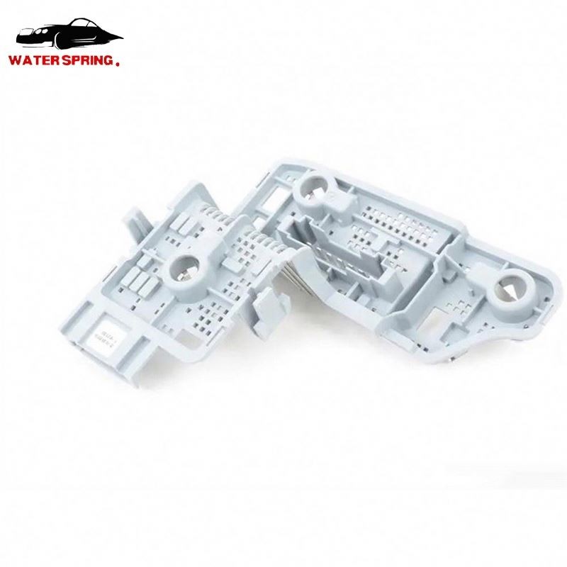 Mercedes W204 LED Tail Light Bulb Holder Factory - OEM Replacement Part