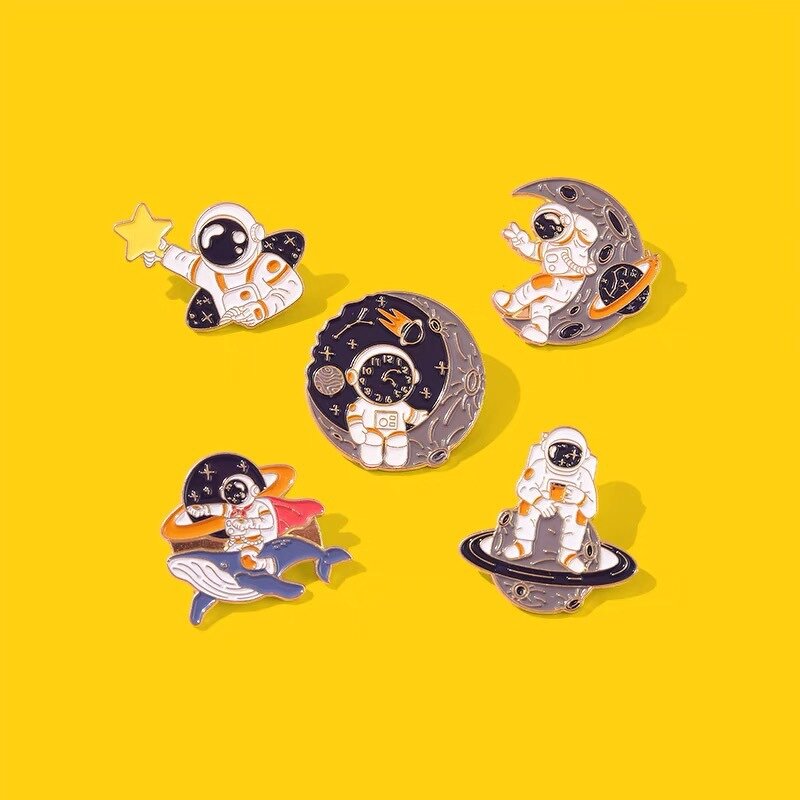 Metal Brooch Supplier - Astronaut Planet Rocket Starry Sky Backpack Clothing
