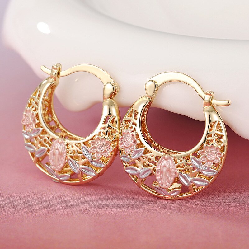 Hoop Earrings Supplier - Elegant Vintage Carved Hollow Delicate Holiday