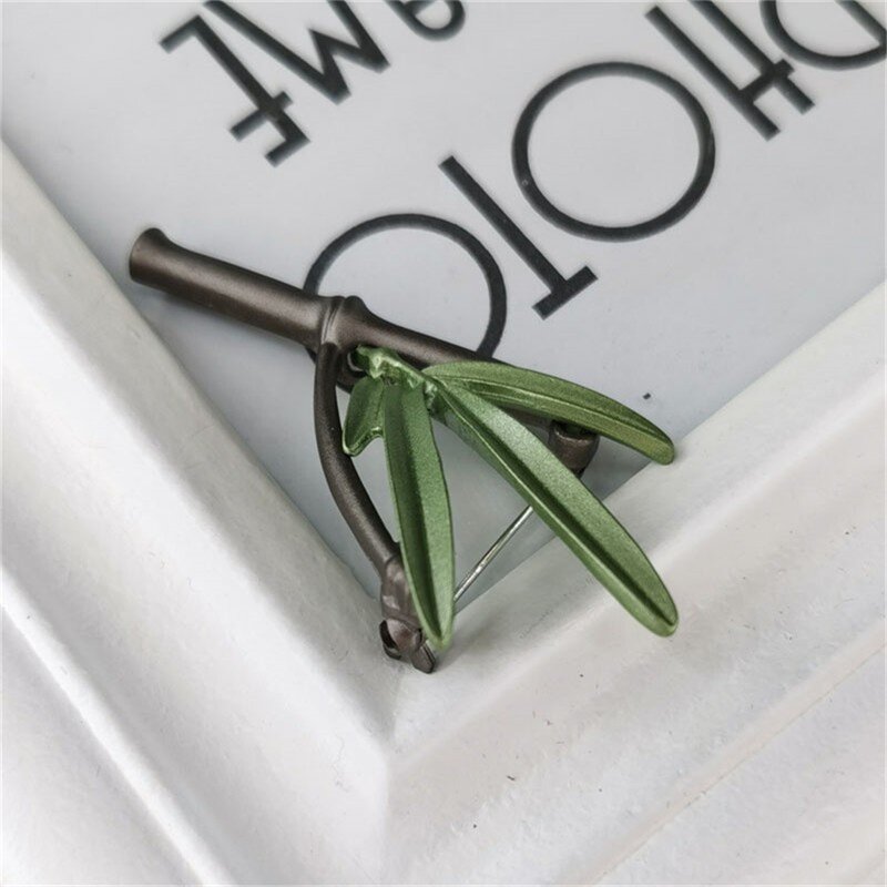 Botanical Brooch Factory - Lapel Pin Bouquet Tree Branch Green Plant Bamboo