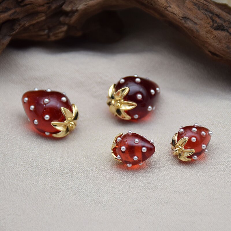 Strawberry Pendants Supplier - Fruit Charms Cute Bead DIY Material Pendant