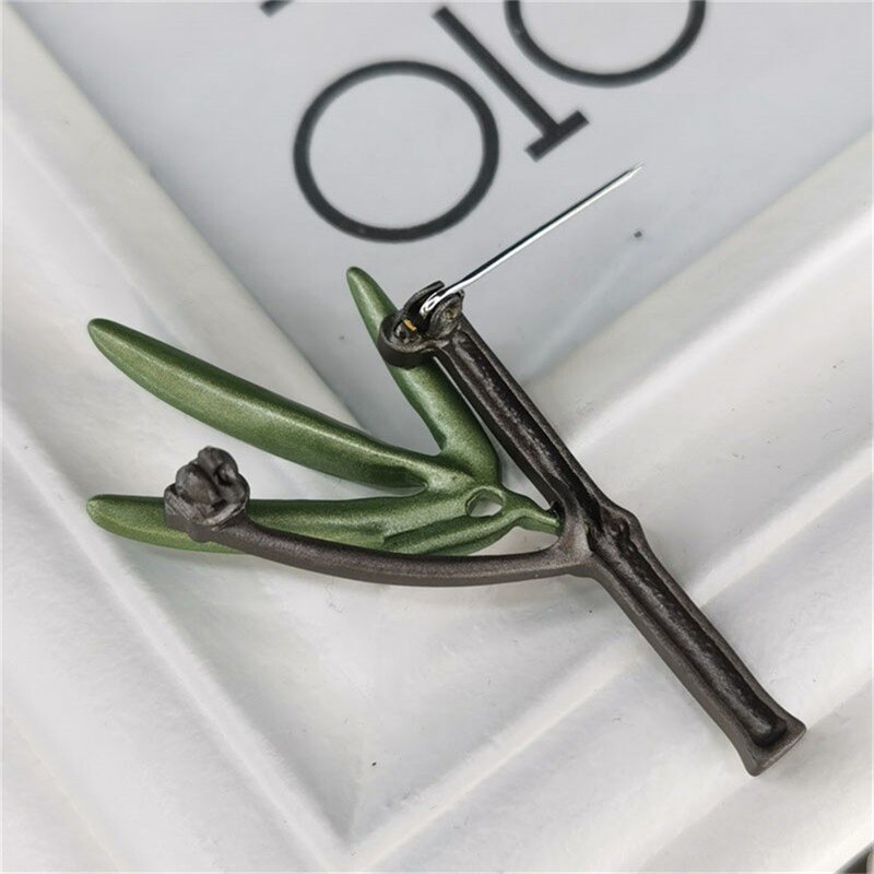 Botanical Brooch Factory - Lapel Pin Bouquet Tree Branch Green Plant Bamboo
