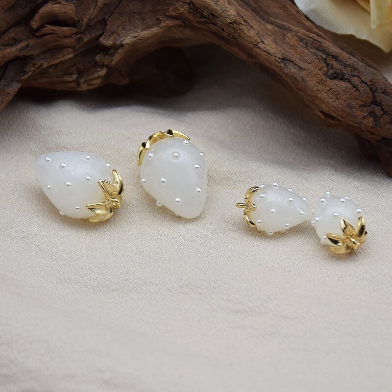 Strawberry Pendants Supplier - Fruit Charms Cute Bead DIY Material Pendant