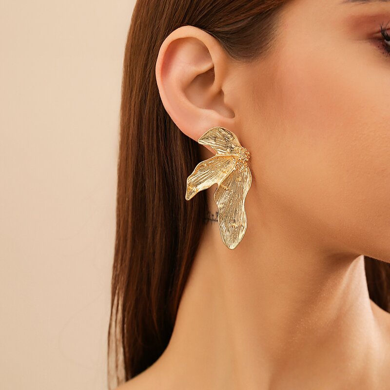 Stud Earrings Factory - Elegant Retro Gold Color Leaves Design Sense Irregular