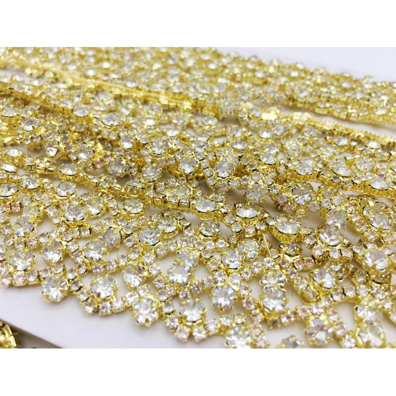 Rhinestone Chain Factory - S-shaped Diamond Decoration