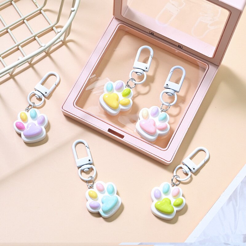 Plastic Keychain Factory - Cartoon Cat Claw Keychain