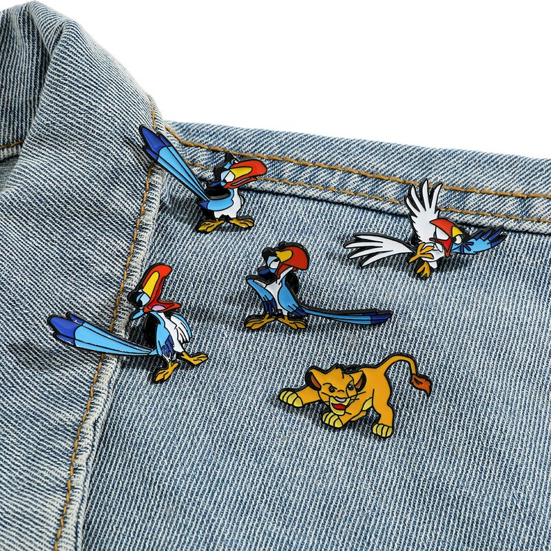 Cartoon Brooch Factory - Lion Simba Lapel Pin