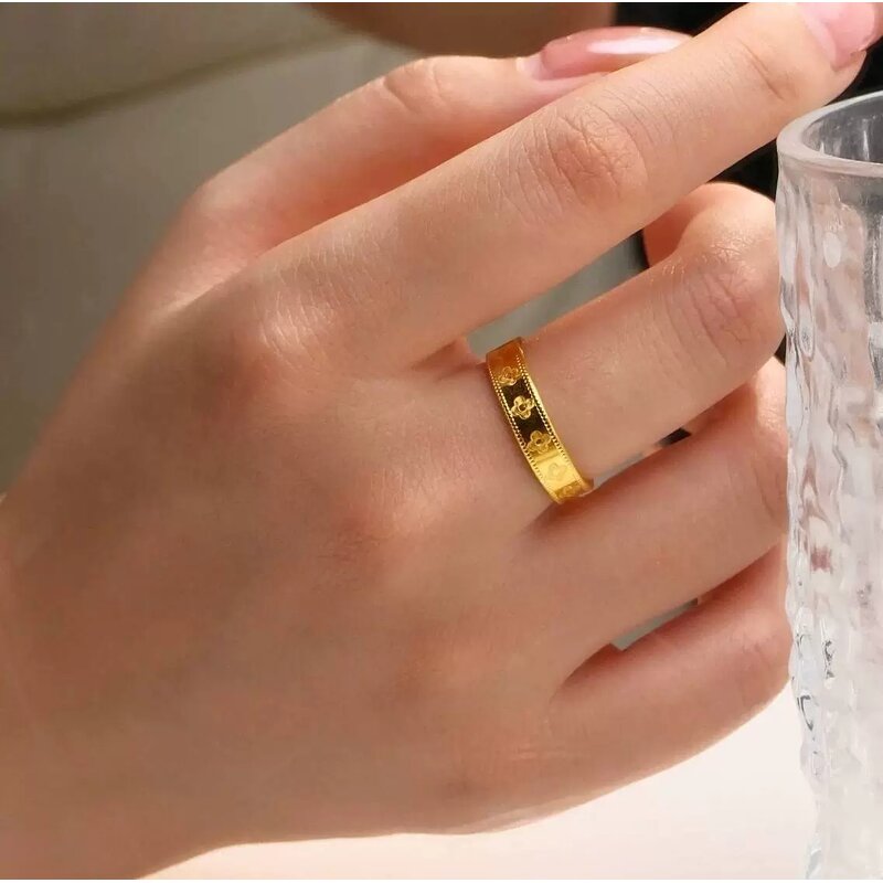 Lucky Ring Factory - 18K Gold Plated Clover Ring