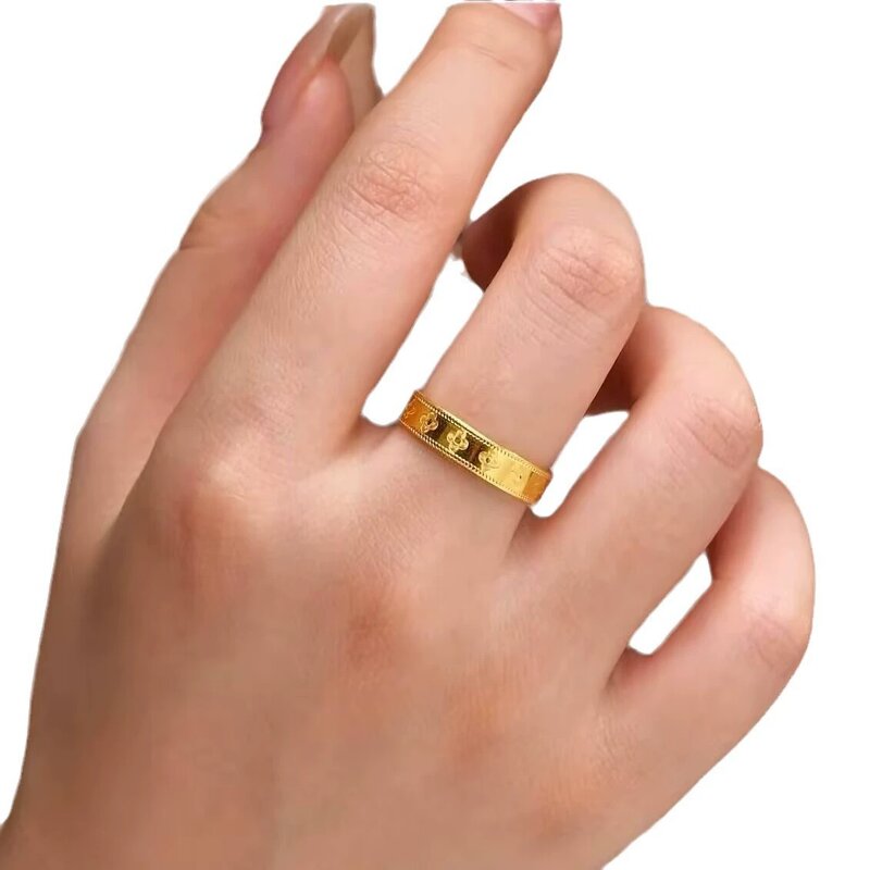 Lucky Ring Factory - 18K Gold Plated Clover Ring