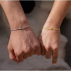 Bracelet Factory - 18K Gold Plated Love Knot Bracelets