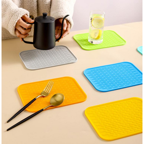 Silicone Placemat Manufacturer - Thick Flexible Colorful Dining Table Mat