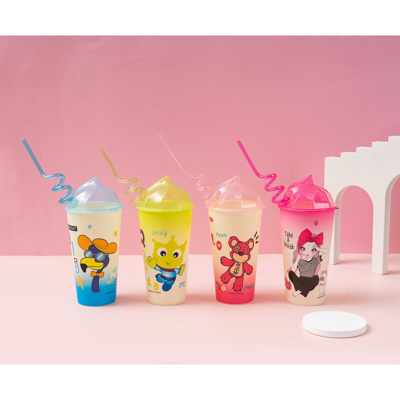 PP Straw Cup for Kids Manufacturer - BPA-Free Sippy Cup with Straw for Camping