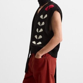 V-neck Heart Jacquard Sweater Vest Factory - OEM Custom Spring Men's Street Style