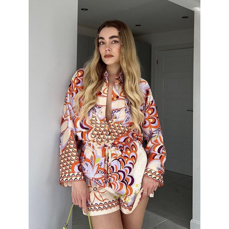 Women's Blouse Factory - OEM Custom Single-breasted Lapel Elegant Shirt